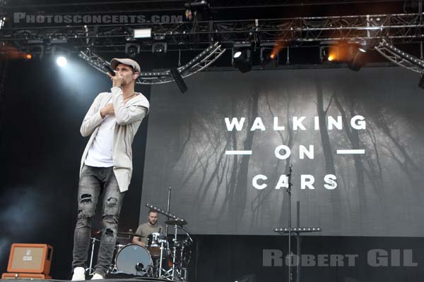 WALKING ON CARS - 2017-07-01 - ARRAS - La Citadelle - Greenroom - 